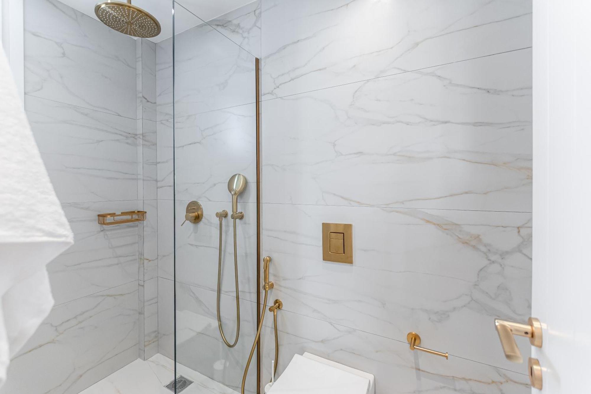 V Luxury Apartments Naxos Naxos City Екстериор снимка